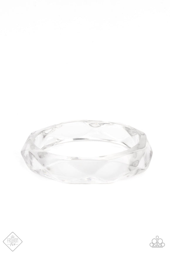 Clear-Cut Couture (2622)
